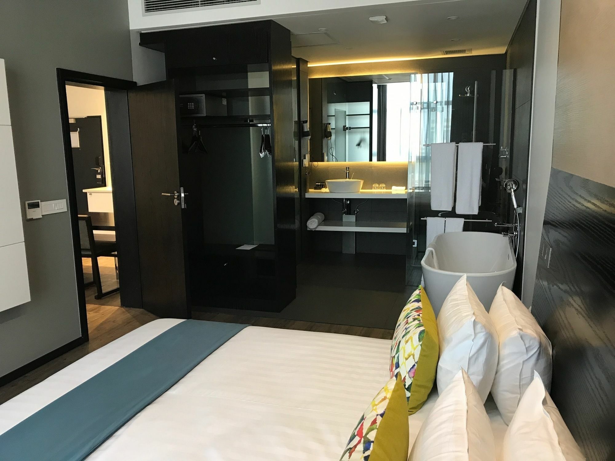 Room50Two Gaborone Dış mekan fotoğraf